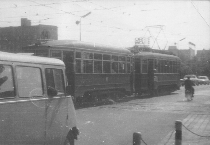 tramwaj Linke-Hoffman pokonujacy skrzyzowanie Swidnickiej i Swierczewskiego